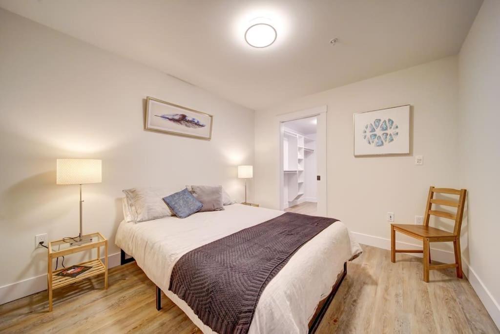 Luxurious Modern 2Br Condo Sleeps 5 Coffee, Ac, Wifi Χάλιφαξ Εξωτερικό φωτογραφία